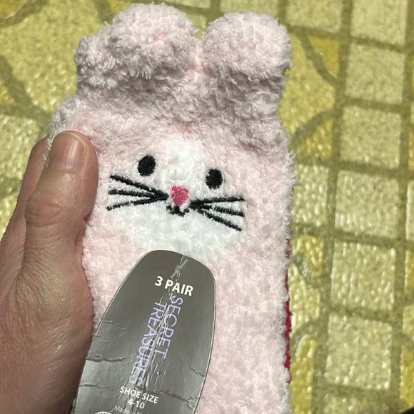 New three pack, secret, treasures, cozy, crew socks - Picture 2 of 10